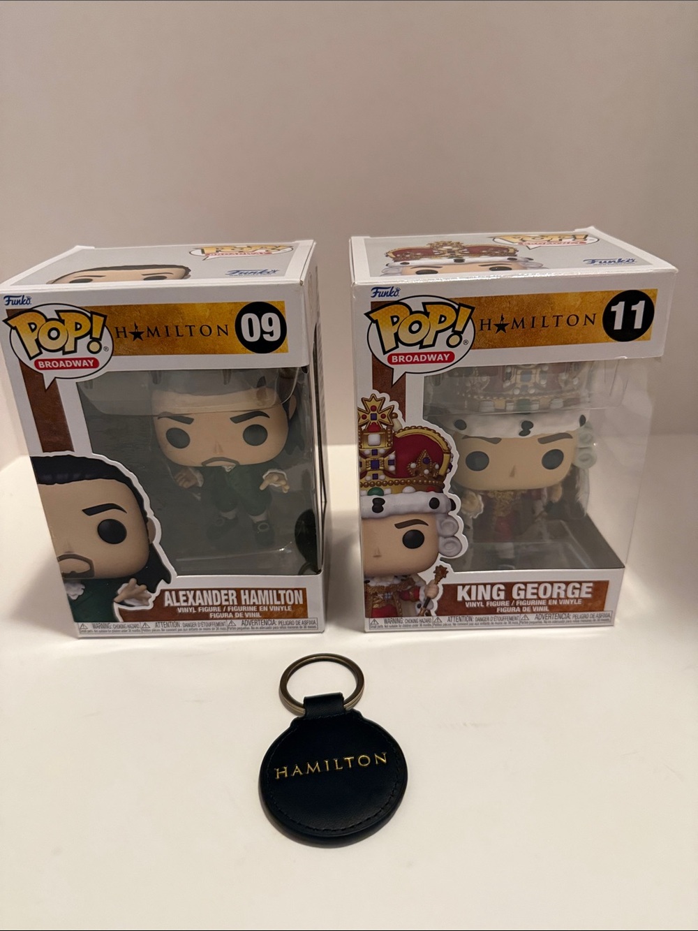 Funko Pop Broadway Hamilton Bundle #9 Alexander Hamilton #11 King George + Keych